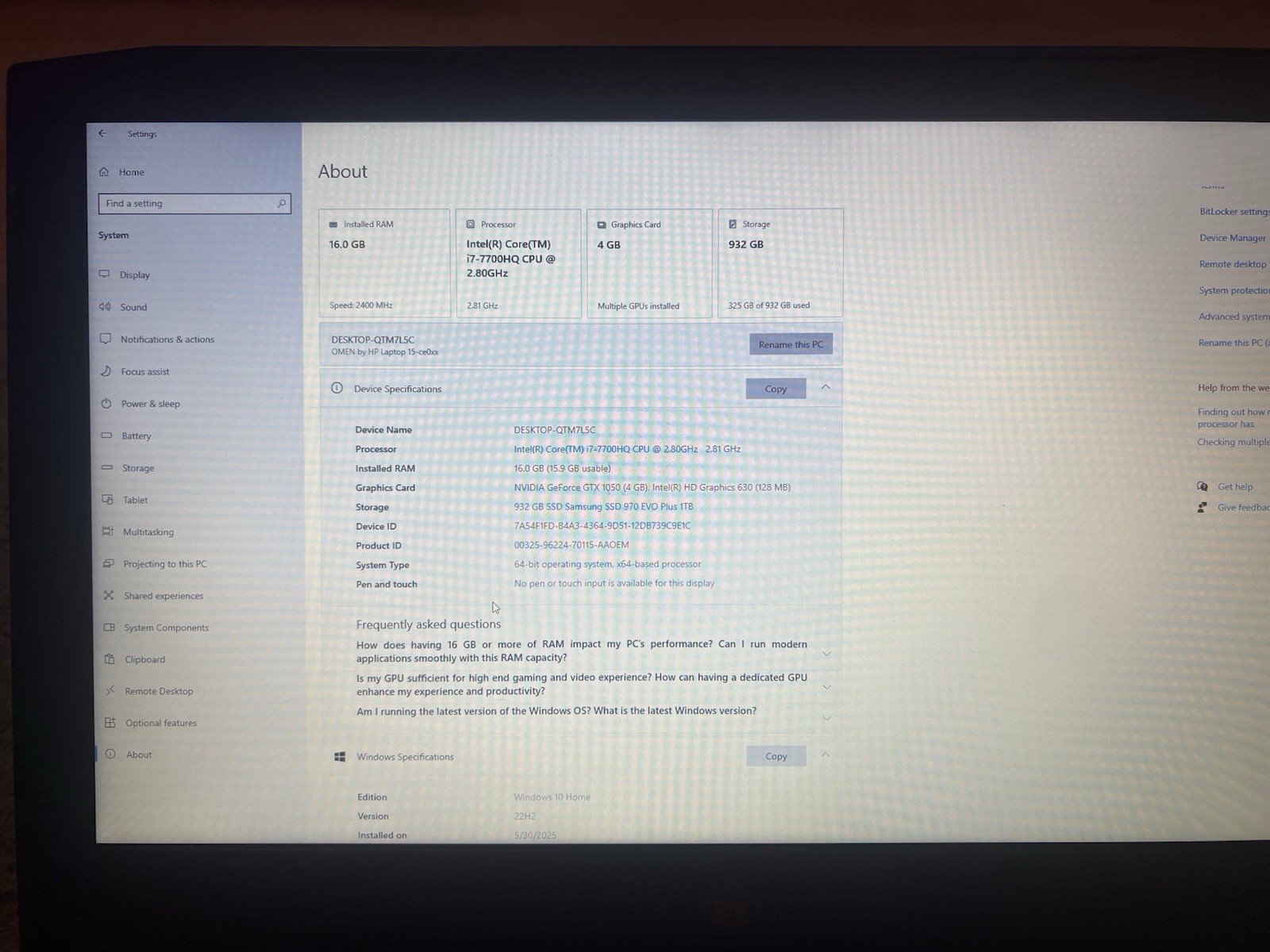 HP Omen Laptop 15-ce018 Intel I7-7700HQ, NVIDIA GTX 1050, 16GB RAM