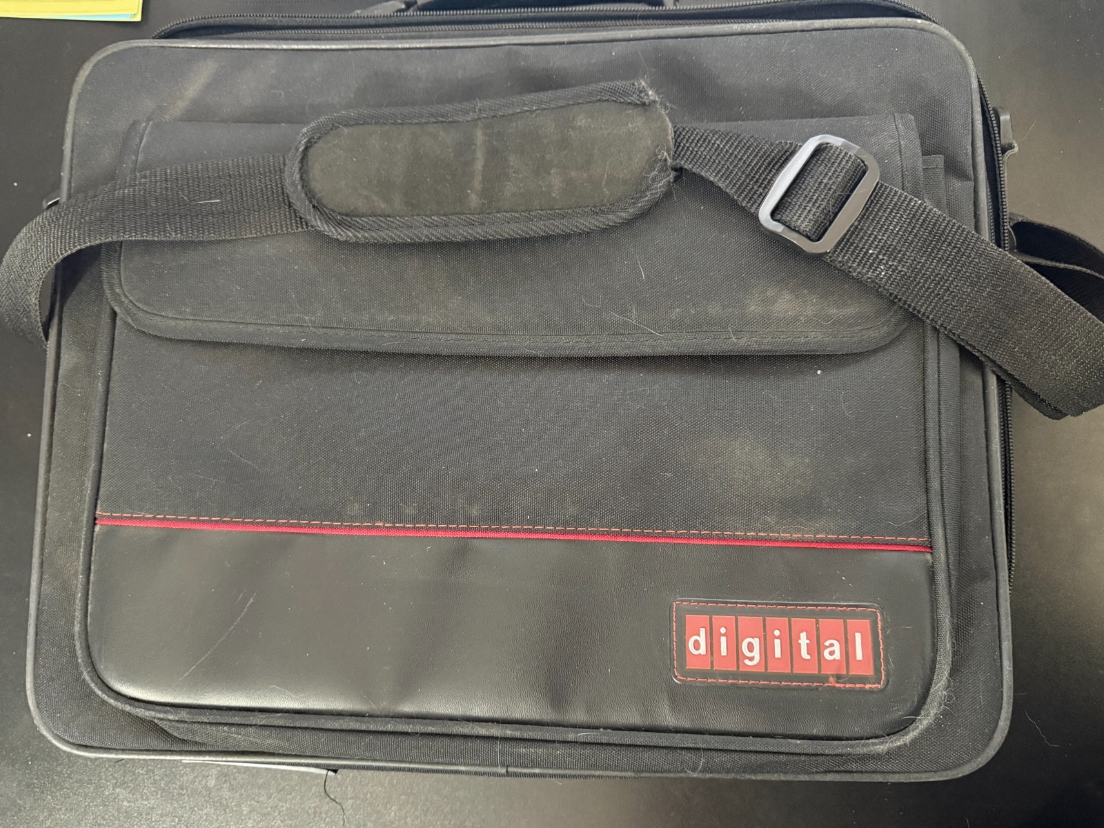 Rare 1994 NEC Versa S/33 486SL Laptop