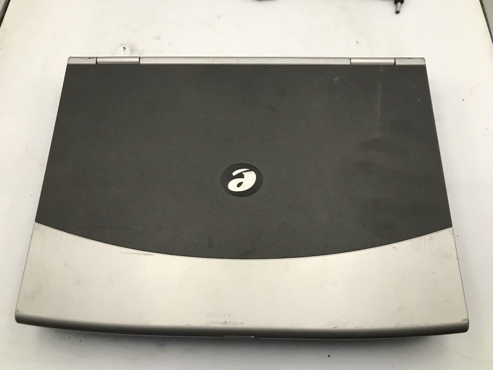E MACHINES M6805 – FOR PARTS/BROKEN LCD – AMD ATHLON 64 – 256MB RAM – READ – BB!
