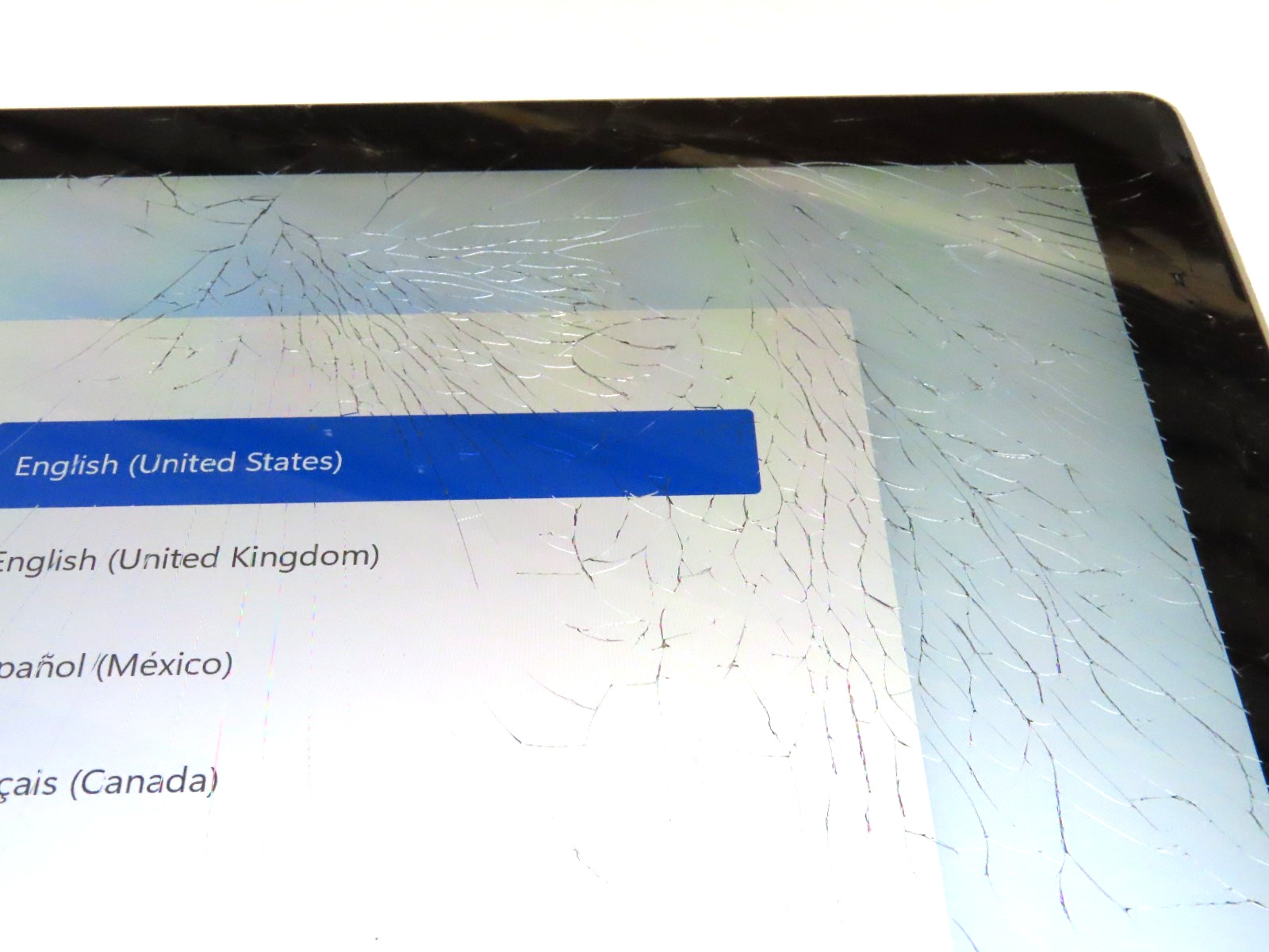 Microsoft Surface Pro 7 1866 Core i5-1035G4 1.10GHz 8GB RAM 128GB SSD AS IS