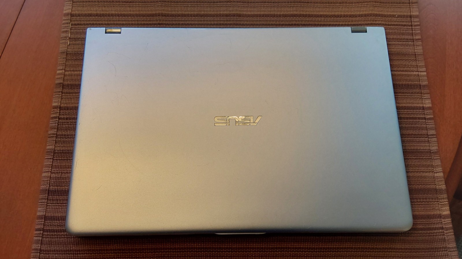 ASUS Q505UA-BI5T7 Laptop Intel Core I5-8250U 1.60GHz, 1TB HDD, 12GB RAM, WIN 11