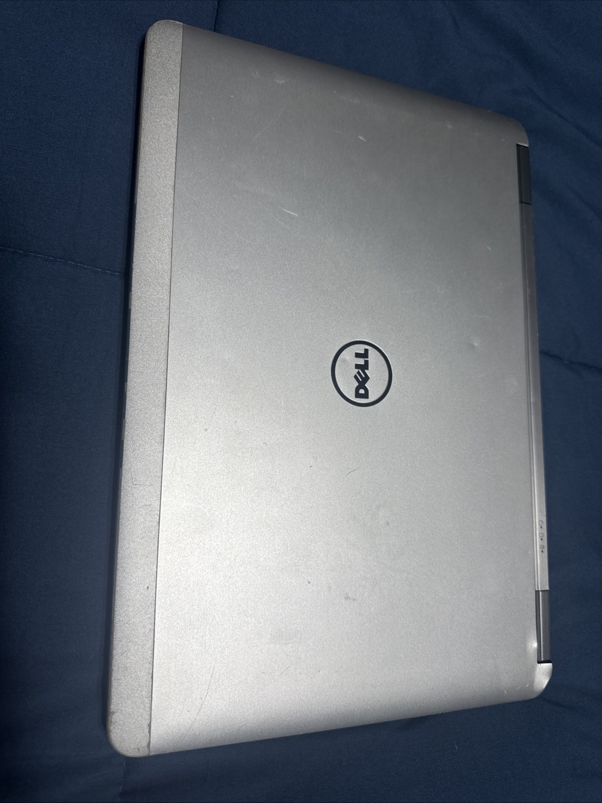 Dell Latitude E7240 Laptop Silver/Black