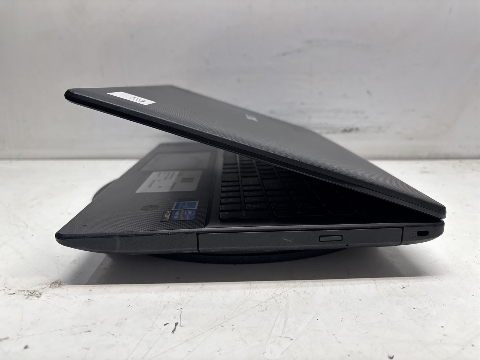 Asus X551CA-DH31 Intel i3-3217U 1.8GHz 4 GB NO HDD