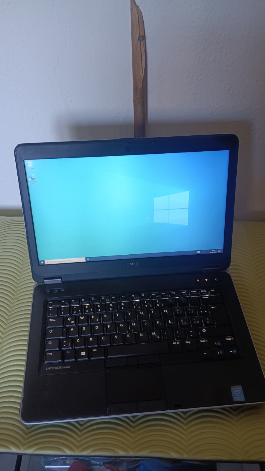 DELL LATITUDE e6440 14″ 1600X900 i5-4300U 8GB 128GB SSD WIN11
