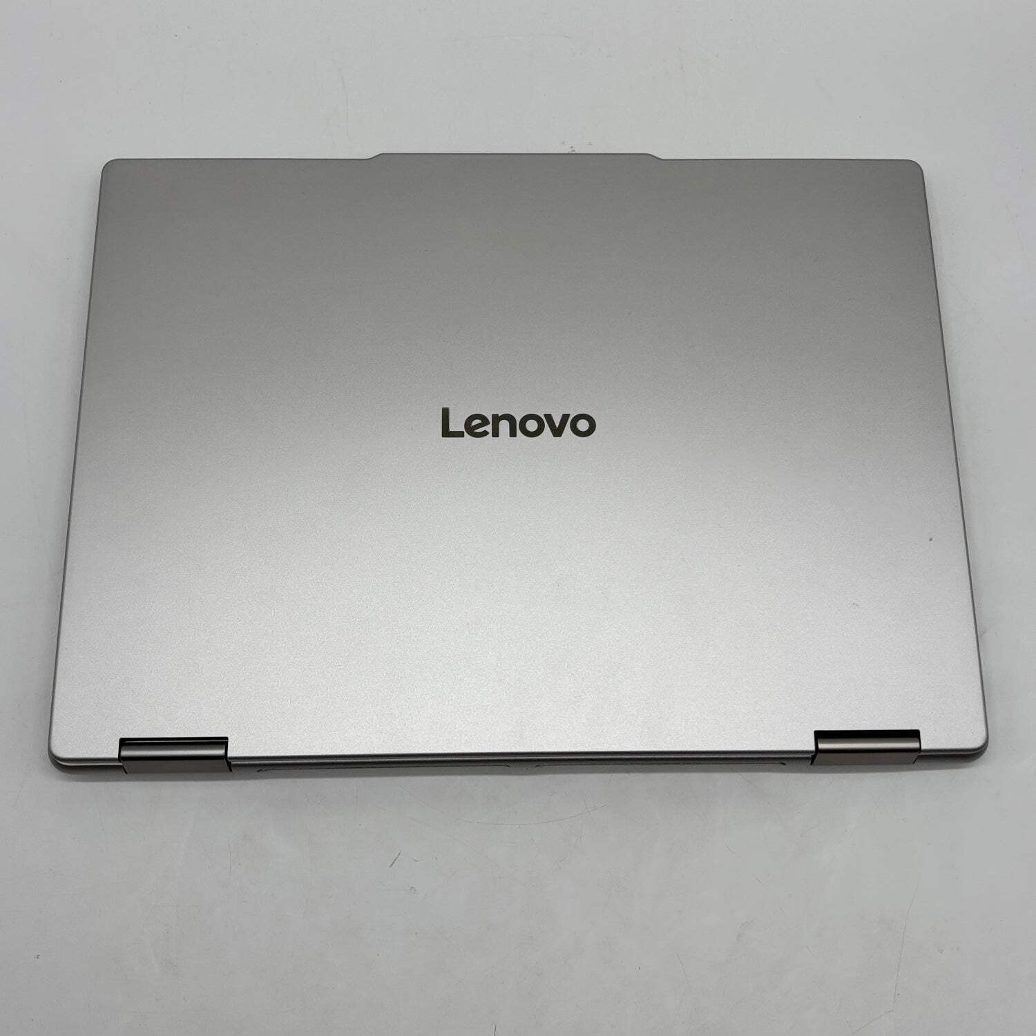 Lenovo Yoga 7 2-in-1 83JR0002US 14″ Ryzen AI 5 340 2.0GHz 16GB RAM 512GB SSD