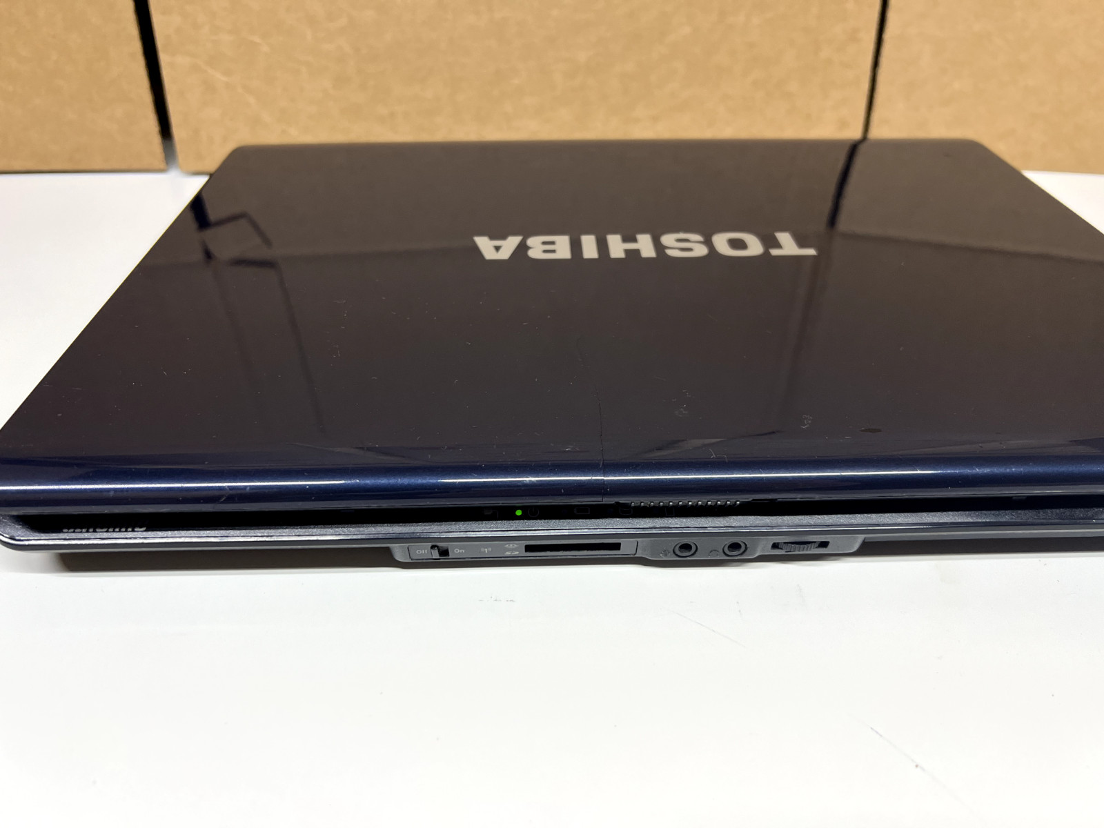 Toshiba L300-01R Laptop PC 300GB Hard Drive 3GB Memory Intel Dual-Core Win 7