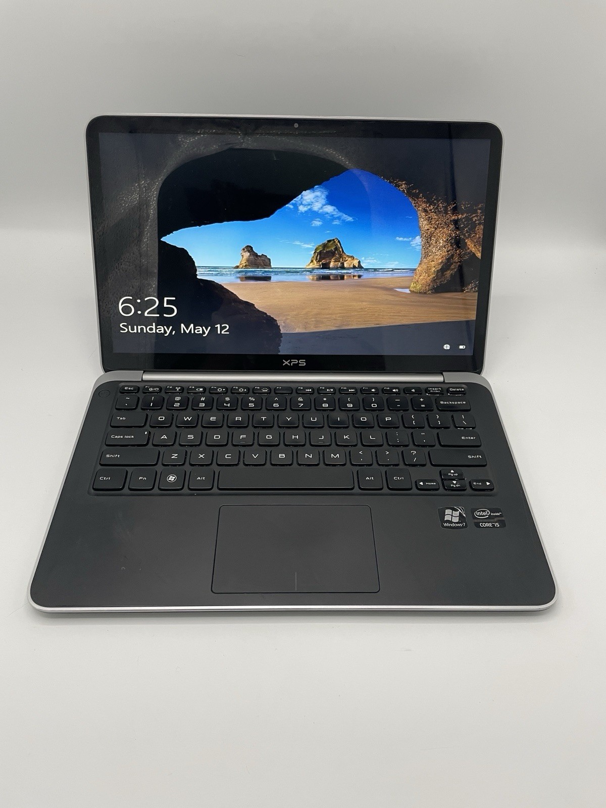 Dell XPS L321X Intel Core i5-2467M @1.60 GHz 4 GB RAM 128 GB SSD 13.3″ Win10 Pro