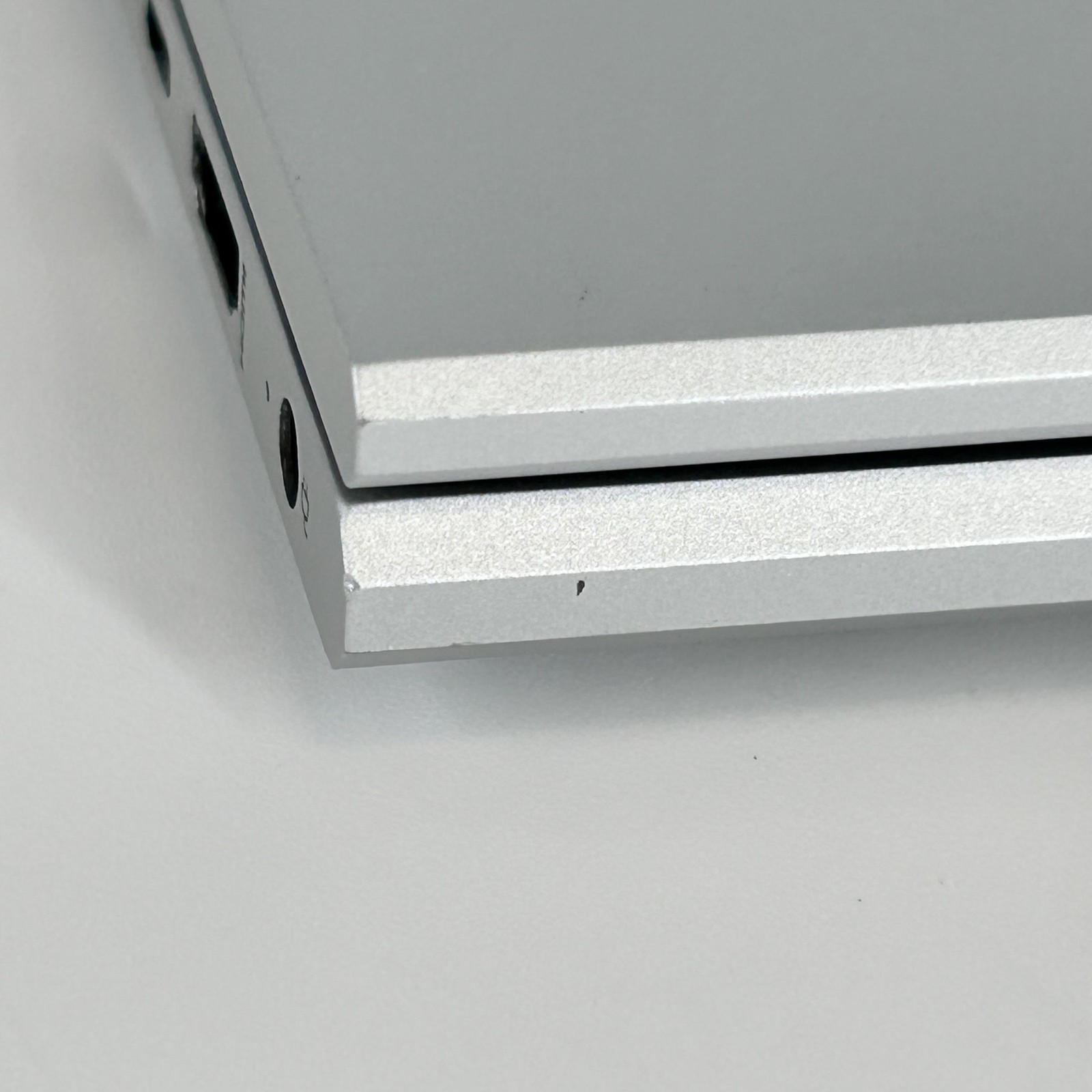 HP Elitebook 840 G8 14 Silver FHD i5-1145G7 2.60GHz 16GB 512GB SSD BEZEL SPLIT