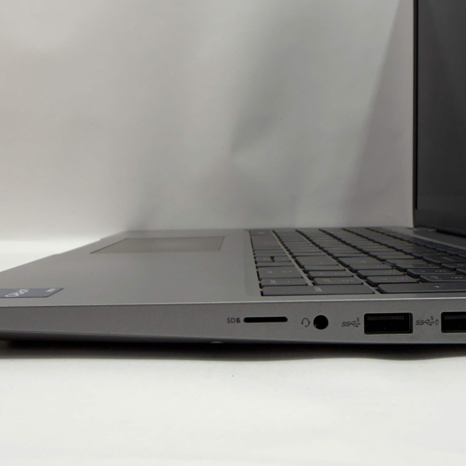 Dell Latitude 5540 15.6″ i5-1345U 1.6GHz 16GB 256GB SSD intel Iris Xe Graphics