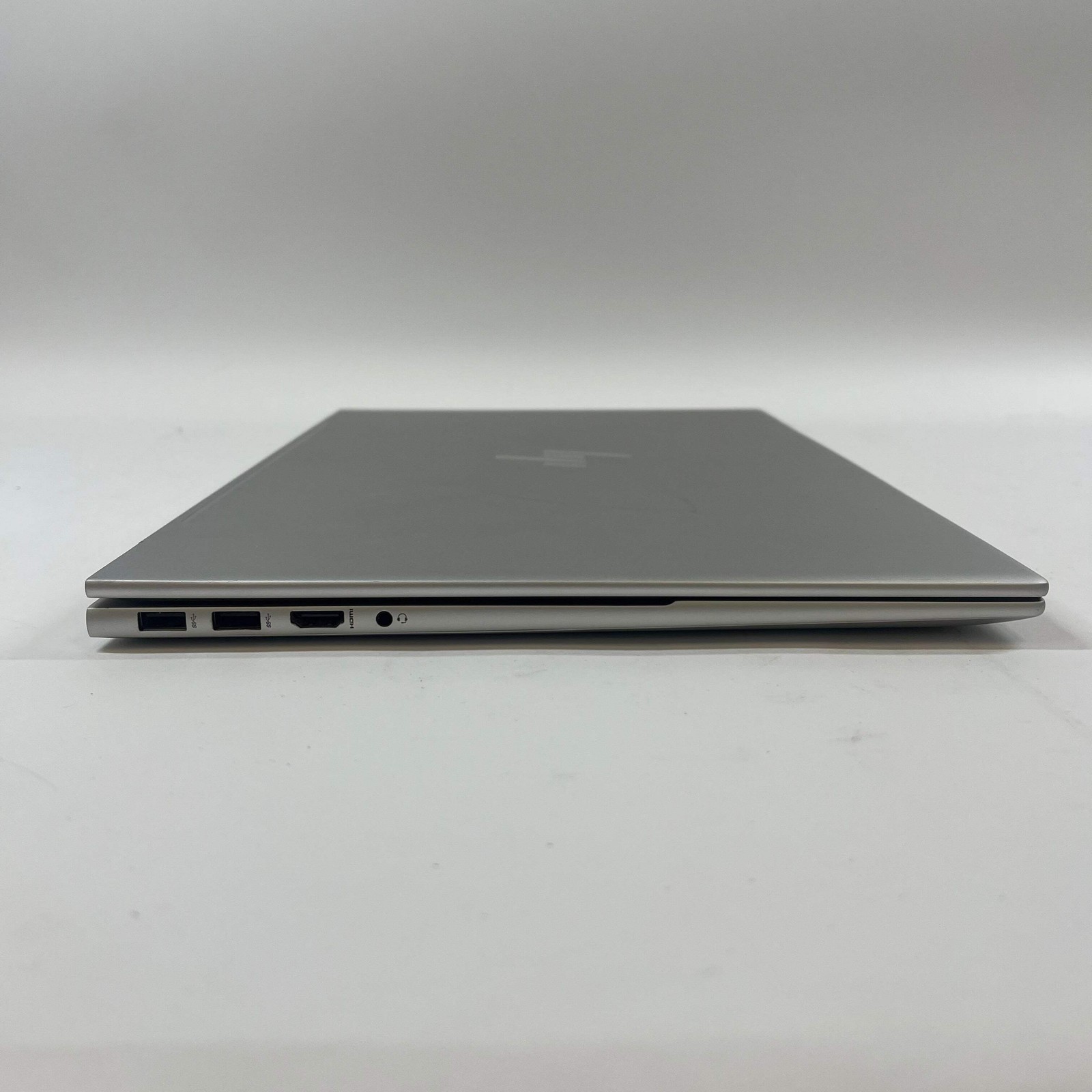 HP Envy 17T-CR0000 17.3″ i7-1260P 2.1GHz 64GB RAM 2TB SSD