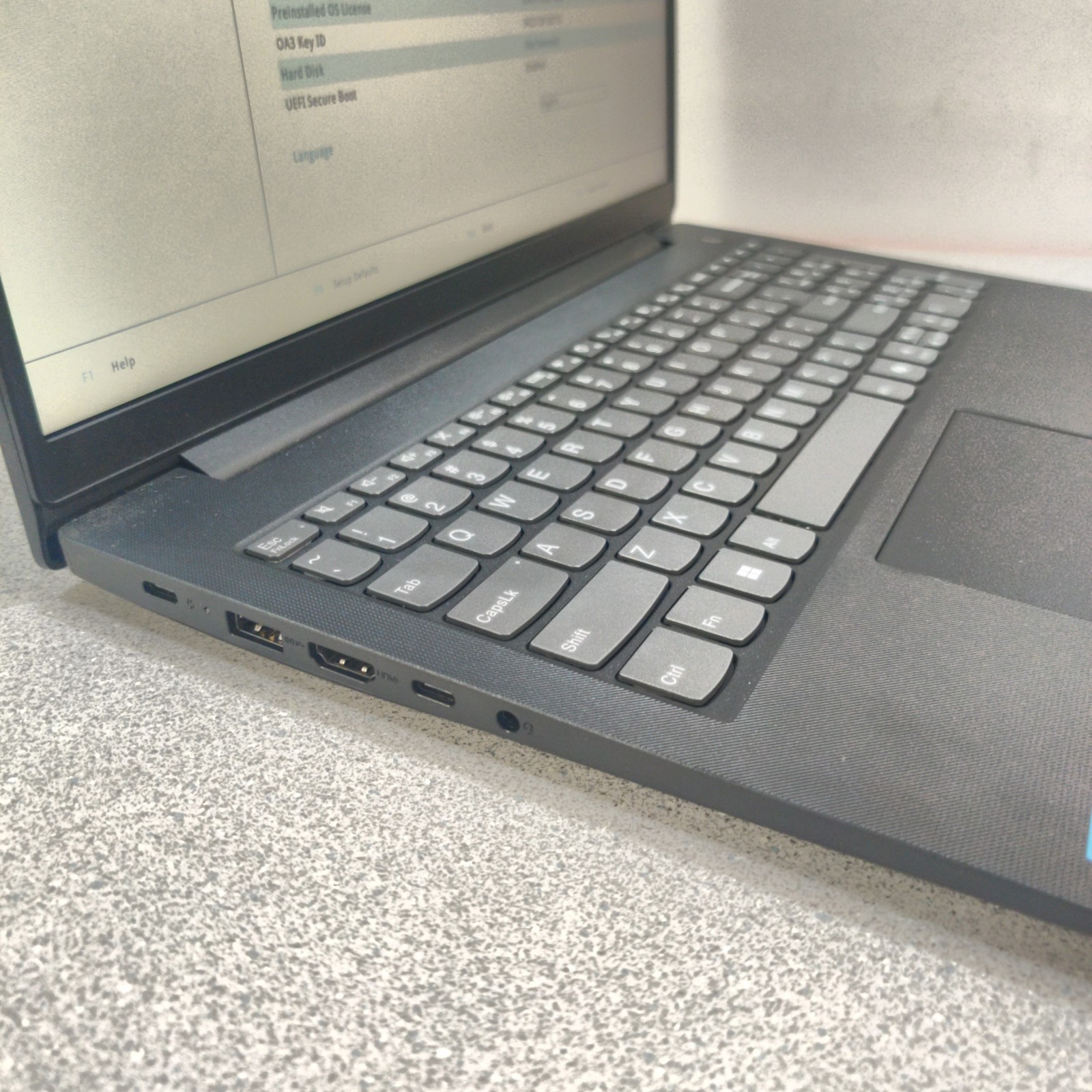Lenovo V15 G6 ITN, 15″ FHD, N100, 8GB RAM NO SSD/OS/AC ADAPTER – USED