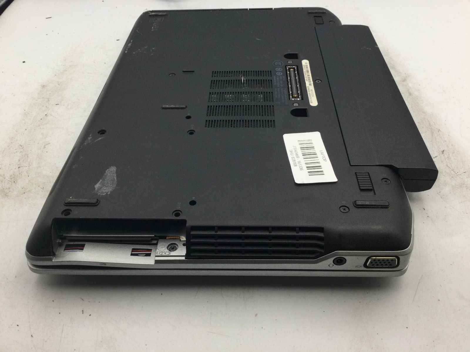 DELL LATITUDE E6320 – FOR PARTS/SYSTEM LOCK- INTEL I5 – 4GB RAM -READ DESC – BB