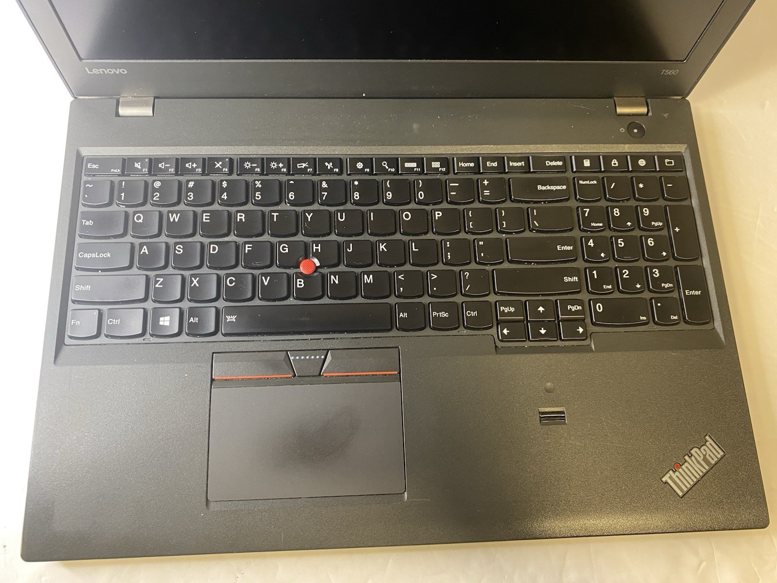 Lenovo ThinkPad T560 Intel i5-6200U @2.40GHz 8GB 256GB 15.6″