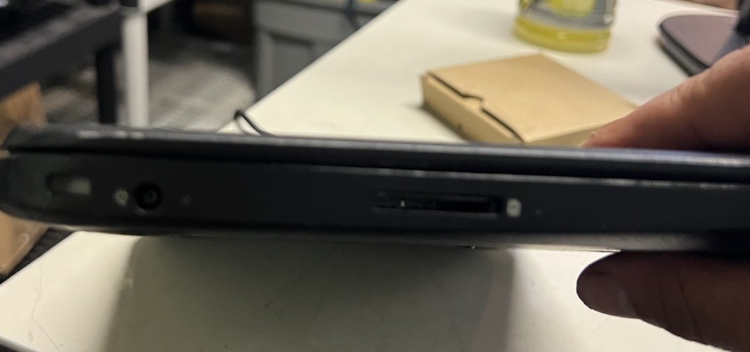 HP 11 G4 11.6″ Chromebook Intel 2.16 GHz 4GB RAM 16GB N2840 Processor