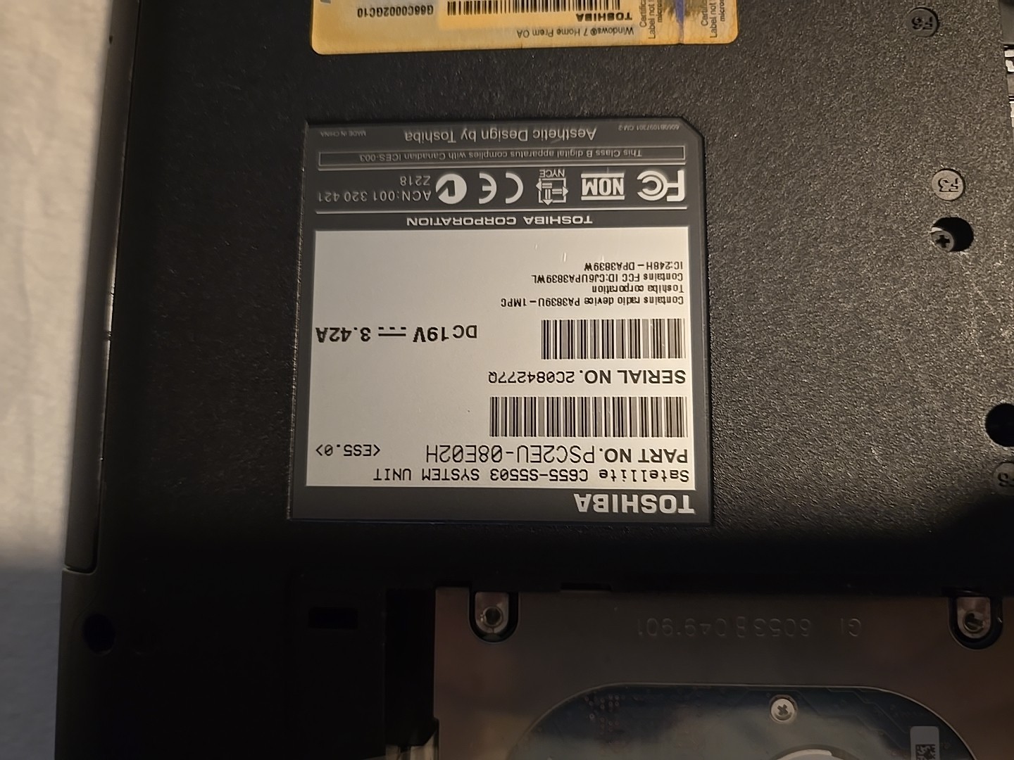 Toshiba Satellite C655 Intel Laptop Black Untested Complete