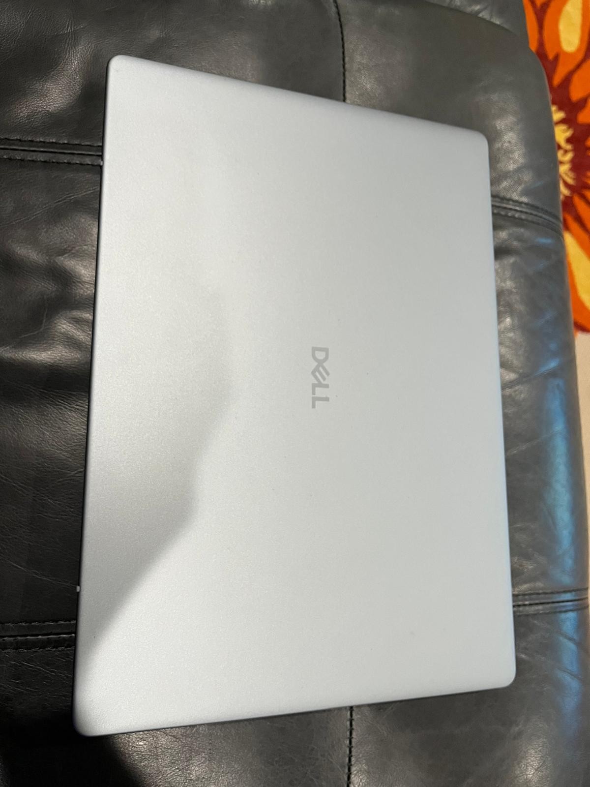 Dell Plus 16″ Touchscreen Laptop – Intel Core Ultra 9 288V – 1920 x 1200