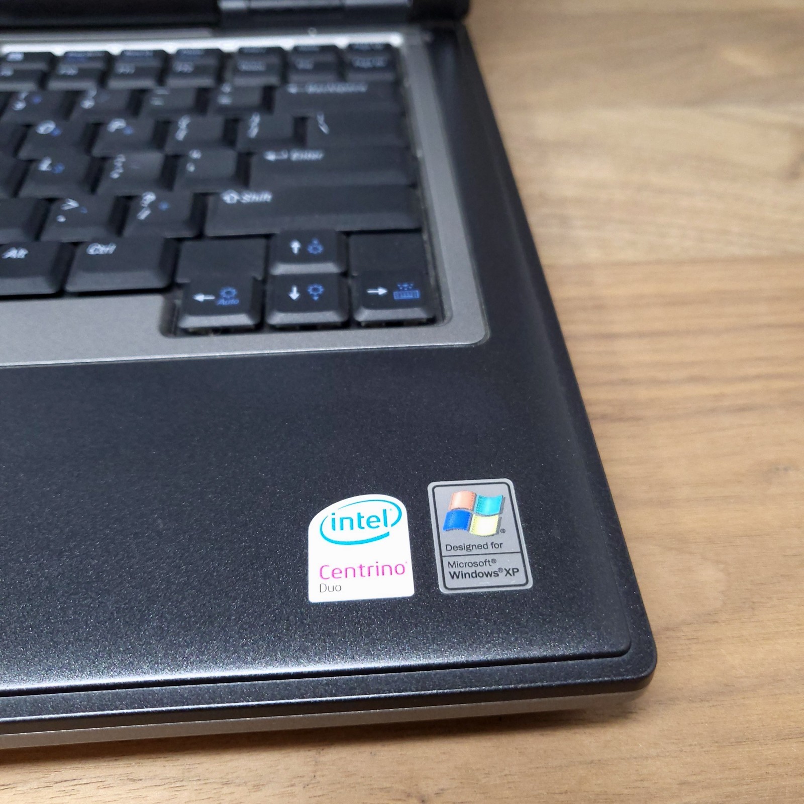Dell Latitude D630 14″ Laptop Core 2 Duo T7250 2.0GHz 1GB No HDD BIOS Tested