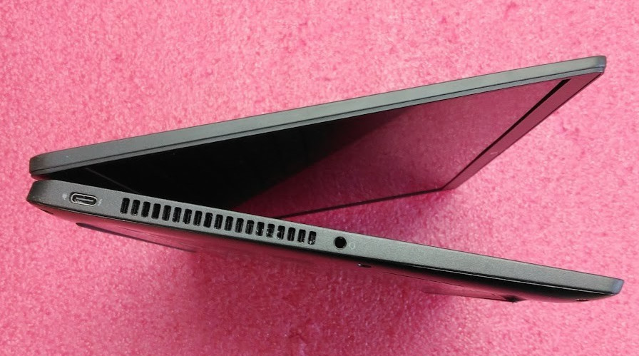 Dell Latitude 7430 – Intel i5-1245U – 16GB RAM 256GB NVMe – Windows 11 Pro