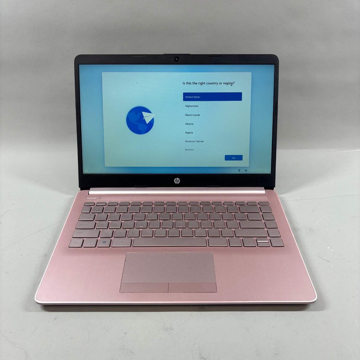 HP Laptop 14-CF2112WM 4GB RAM 64GB