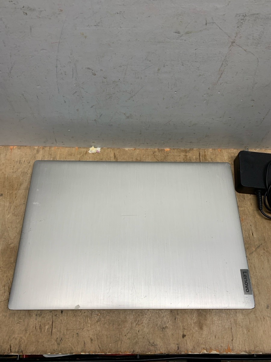 Lenovo (15ADA05) IdeaPad 3 – 15.6″ (AMD Ryzen 3, 8GB, 128GB) Laptop (E10045430)