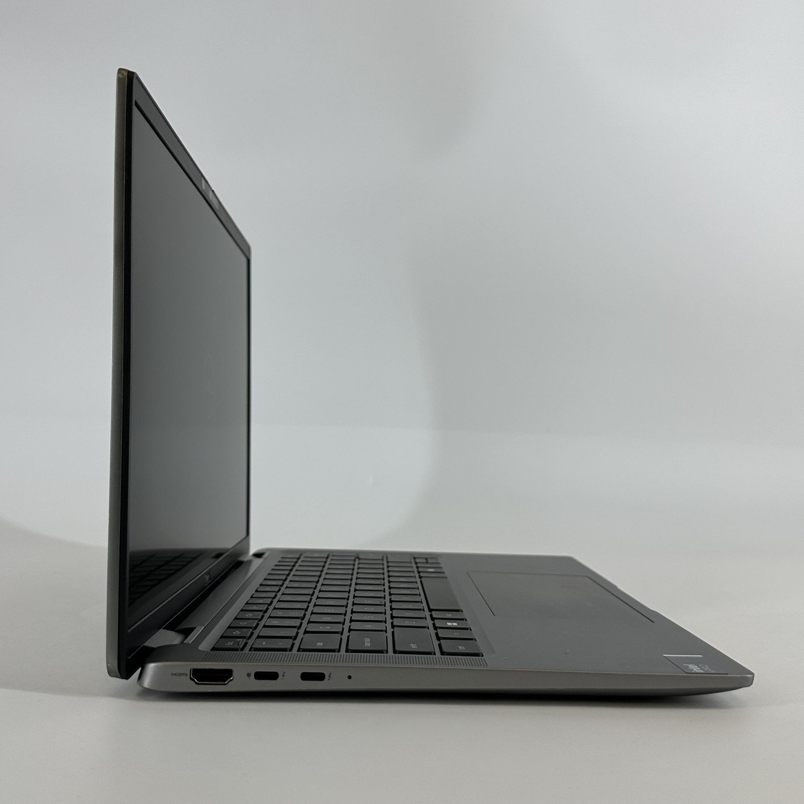 Dell Latitude 7450 14 QHD+ TOUCH 3.8 GHz Ultra 7 165H 32GB 256GB SSD FRAME SPLIT