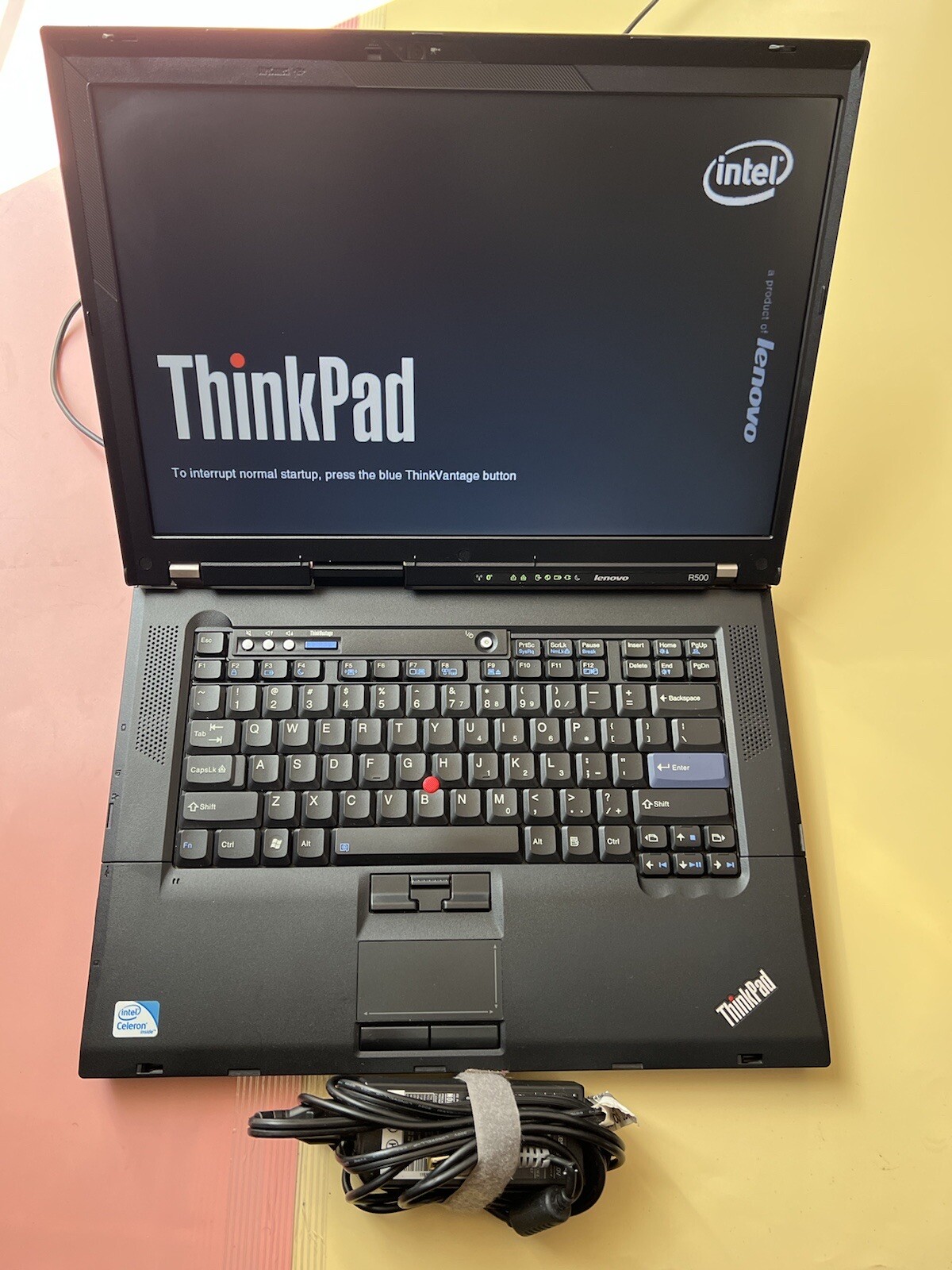 Lenovo Thinkpad R500 15.6″ Intel Celeron 4GB RAM 128GB SSD WEBCAM BLUETOOTH