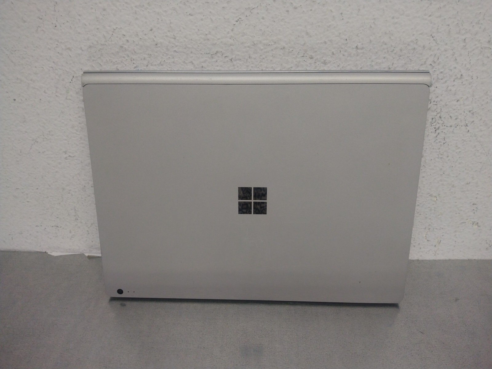 Microsoft 1703 Surface Book TOUCH Intel Core i7-6600U 2.6GHz 8GB 256GB SSD Win11