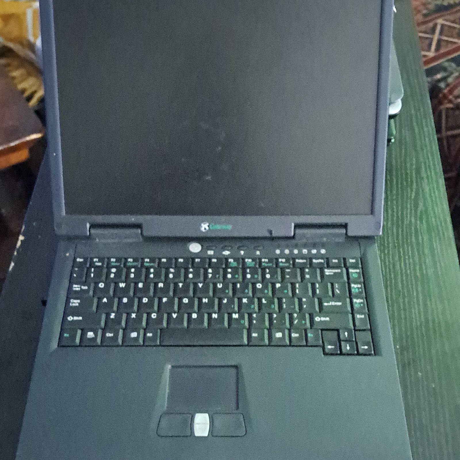 4 laptops Gateway PSWS6 Solo 1450 Intel Core i5 Windows 7 XP for parts only