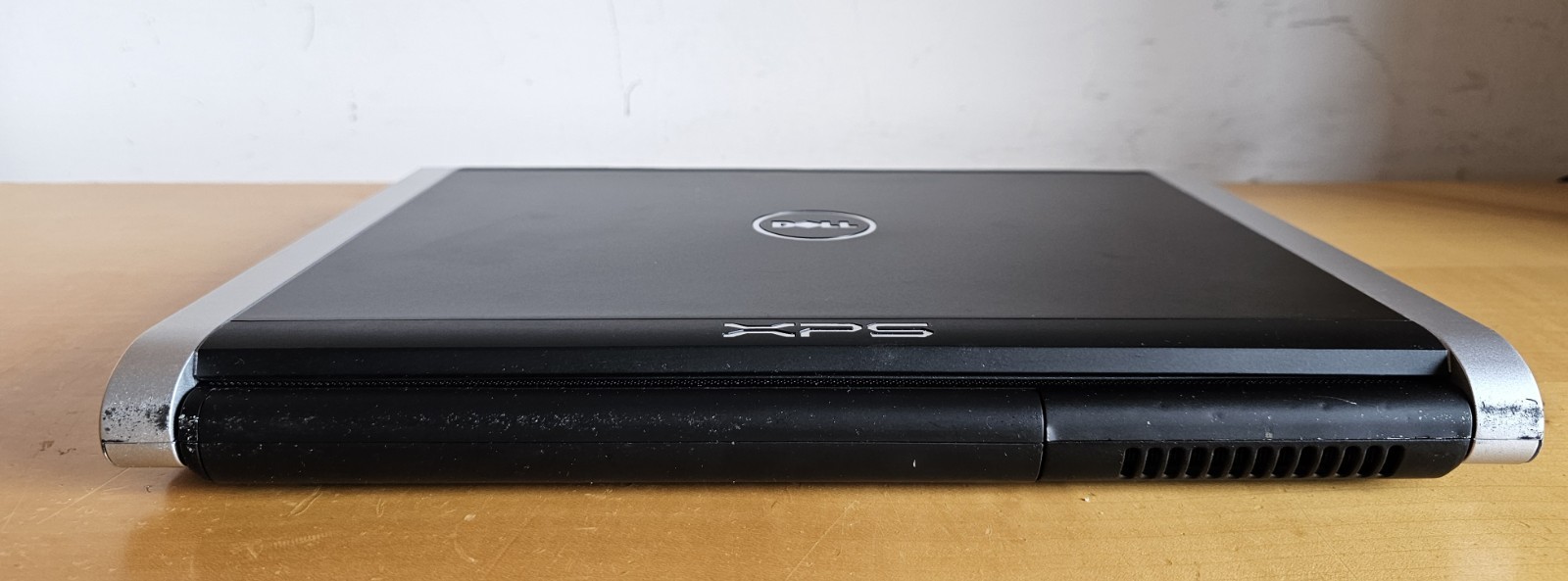 Dell XPS M1530 Windows XP 15.4″ Retrogaming N64 PS1 SNES SEGA Notebook PC
