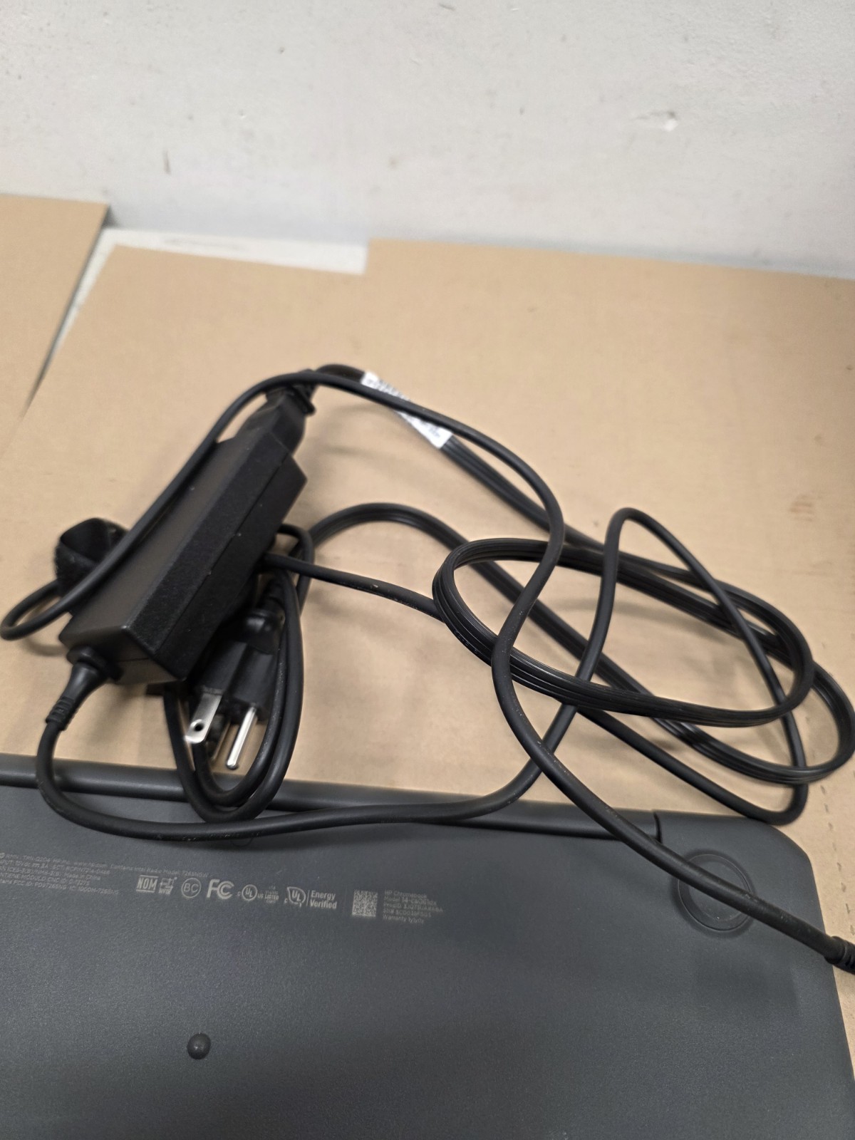 HP Chromebook 14 G5 Laptop TPN-Q204