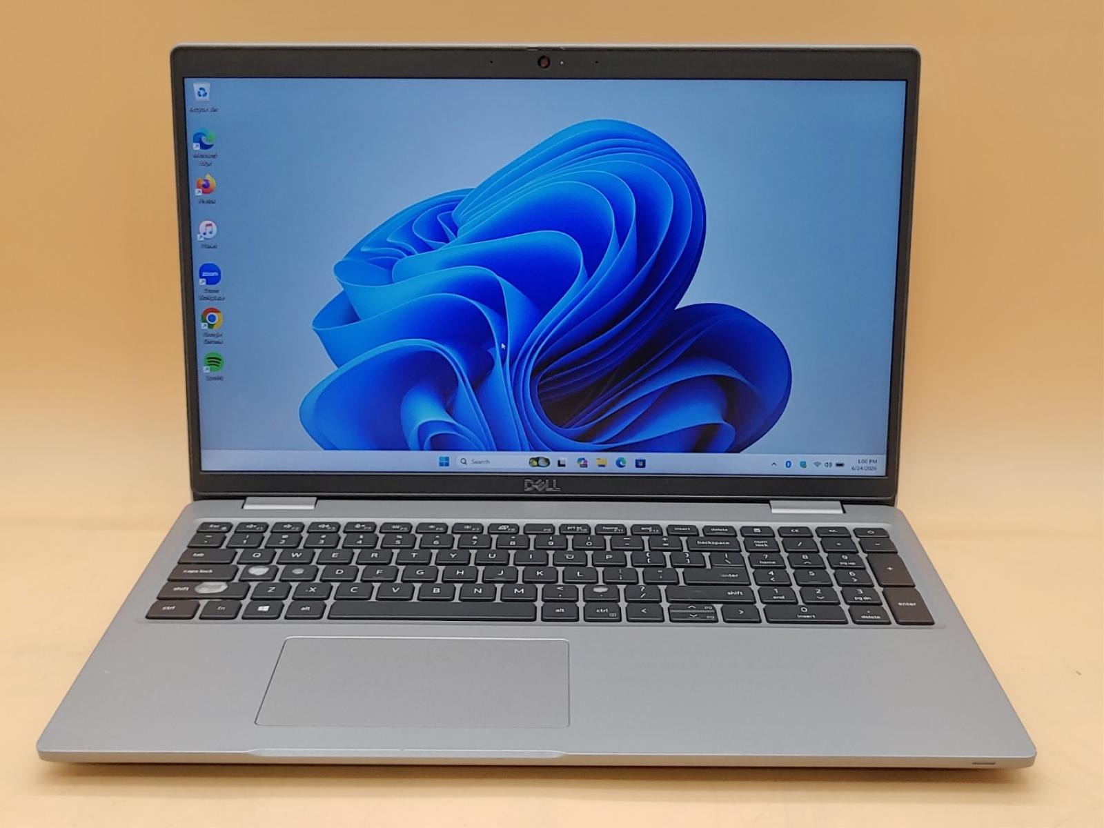 Dell Latitude 5520 15.6″ Intel i5-1135G7 8GB 256GB Win11Pro *NO A/C* ***READ****