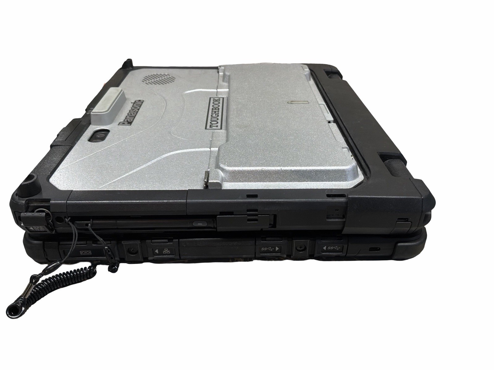 Panasonic Toughbook CF-33 i5-6TH GEN 2.4GHz 8GB RAM TOUCH For Parts SEE DETAILS