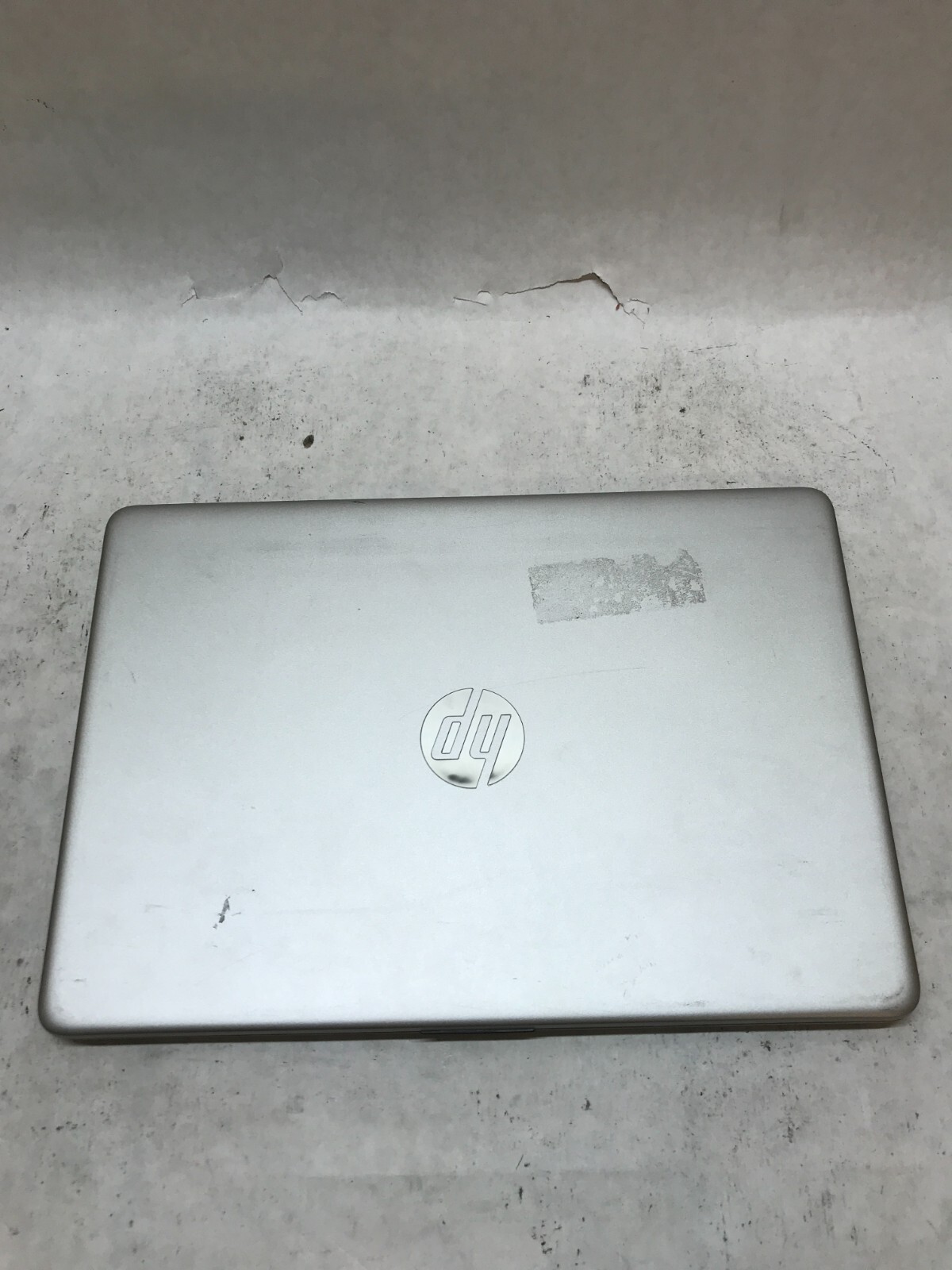 HP 14-fq0110wm 14″ Ryzen 3 3250U 4GB RAM No Display Missing Keys For Parts – DW