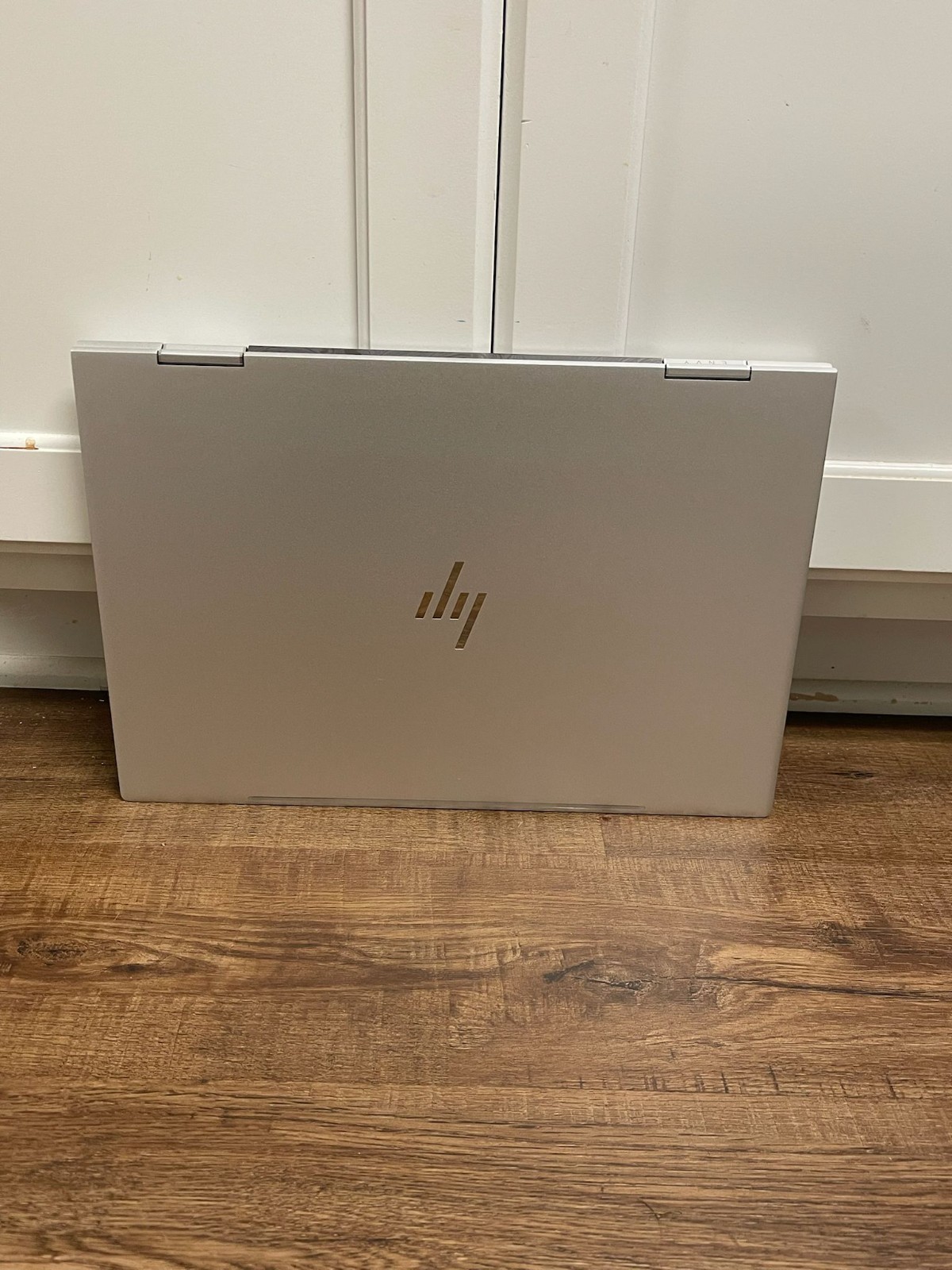HP Envy x360 15.6″ Intel Core i7 8th Gen 8565u 16GB RAM 512GB SSD NVIDIA Graphic
