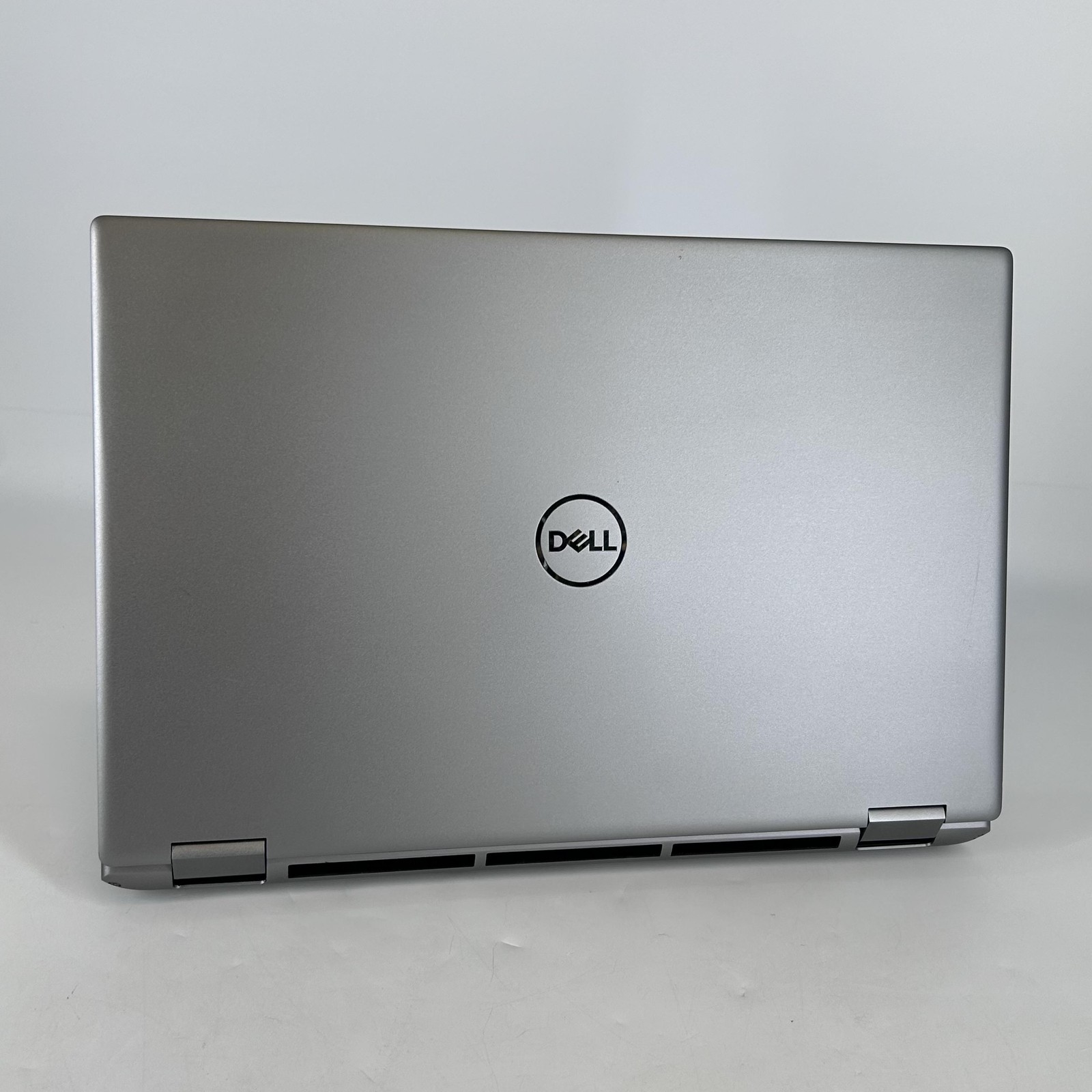 Dell Precision 7770 17.3 FHD 2.3 GHz i9-12950HX 32GB 512GB RTX A5500 LCD BLEED