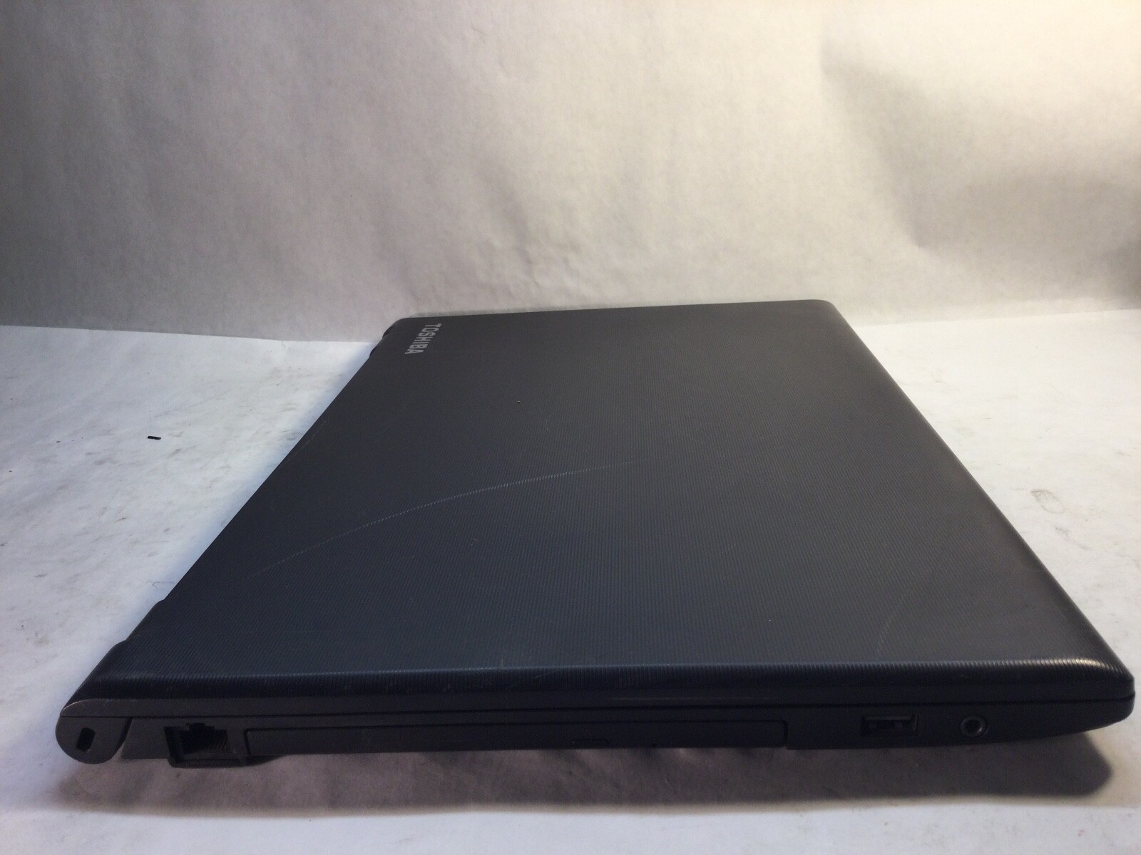 Toshiba Tecra C50-B1500 15″ Intel Core i3-4005U- MISSING KEY – MZ