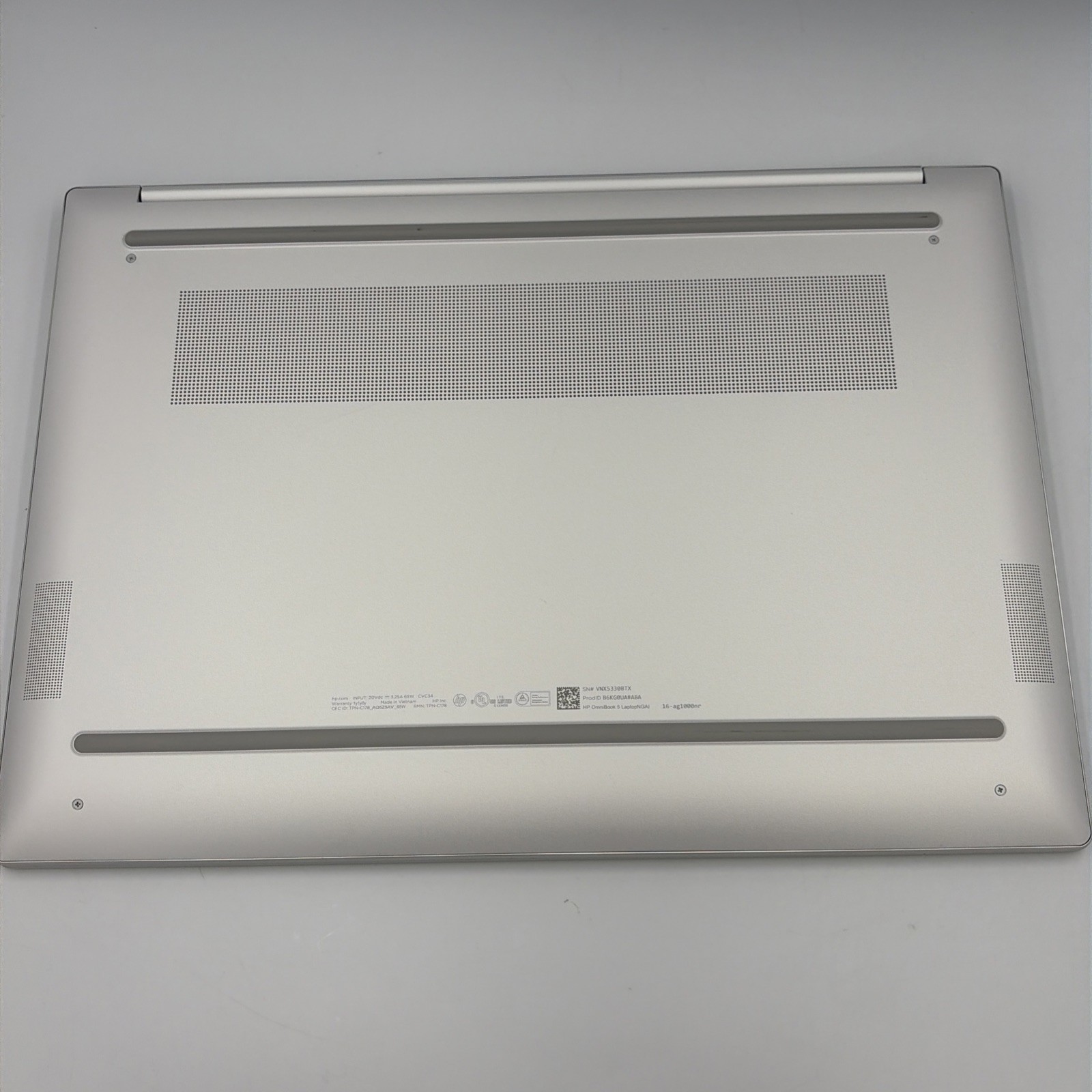 HP OmniBook 5 16″ Ryzen AI 5 340 16GB 512GB SSD Radeon 840M Laptop – 0BTX