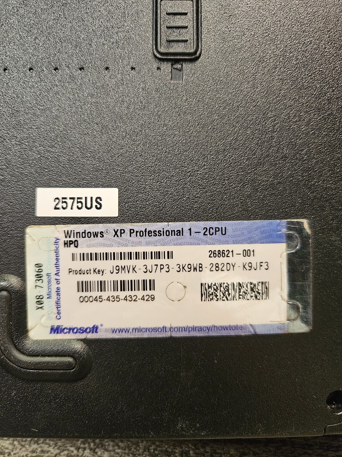 Vintage HP Compaq Presario 2500 Pentium 4 512MB RAM 3.3GB HDD FOR PARTS ONLY
