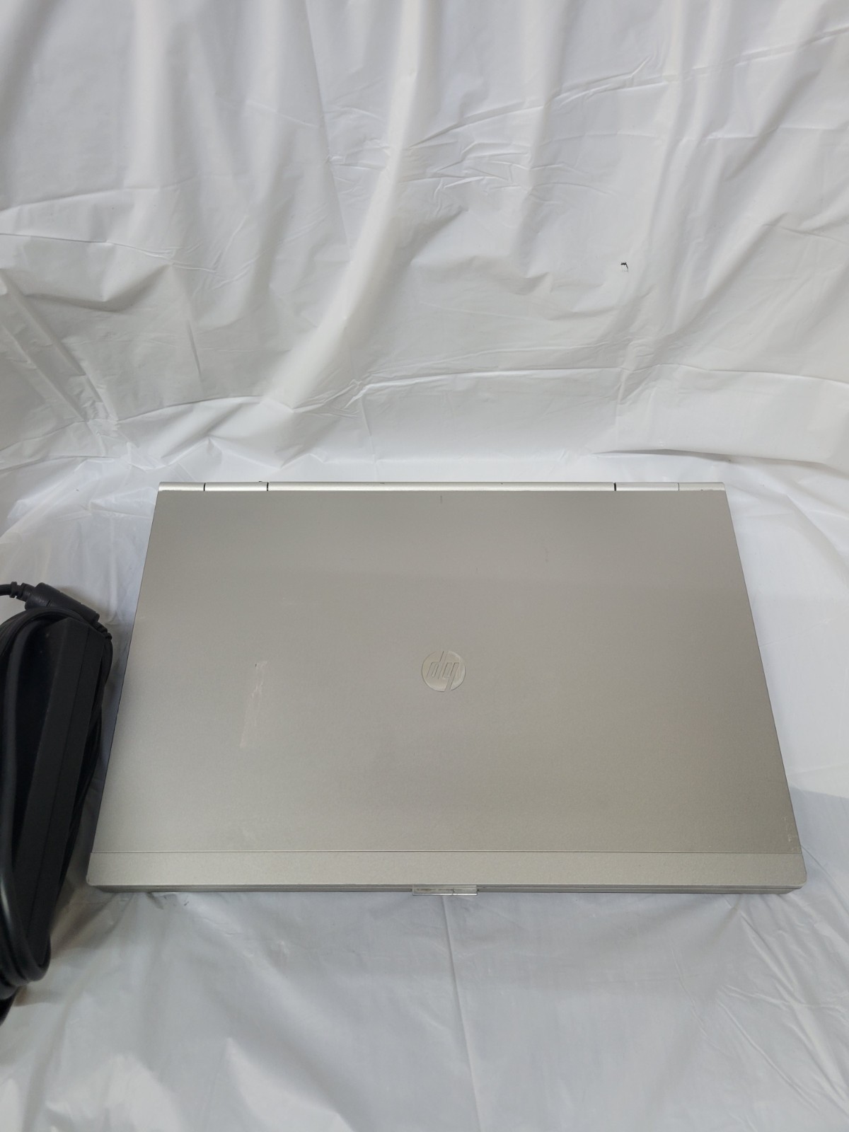 HP ELITEBOOK 8470P Laptop w/ Intel Core i5-3340M 2.70 GHZ + 8 GB,256GB SSD WIN 7