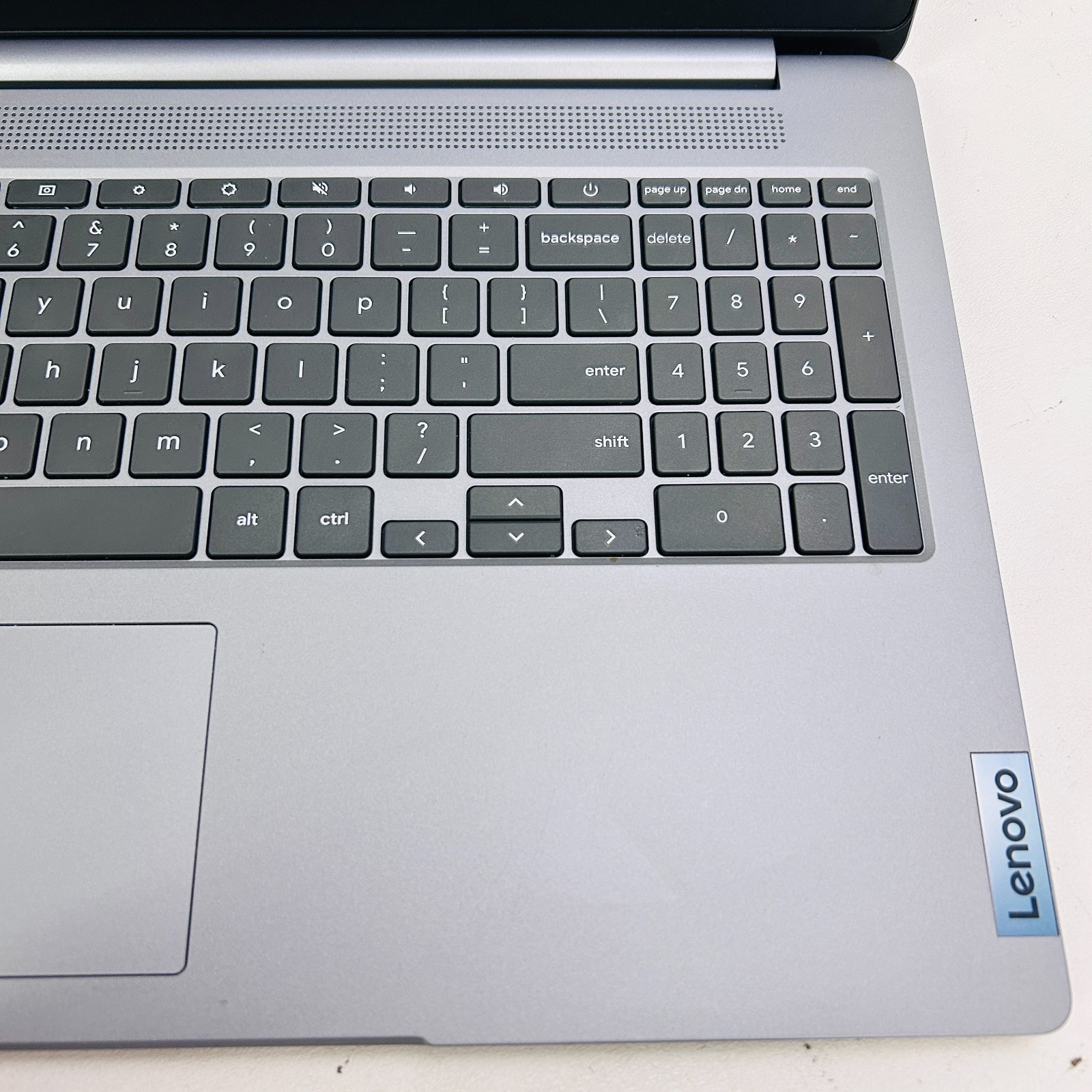 Lenovo IdeaPad 3 Chrome 15IJL6 15.6″ Chromebook Celeron N4500 4GB RAM 64GB SSD