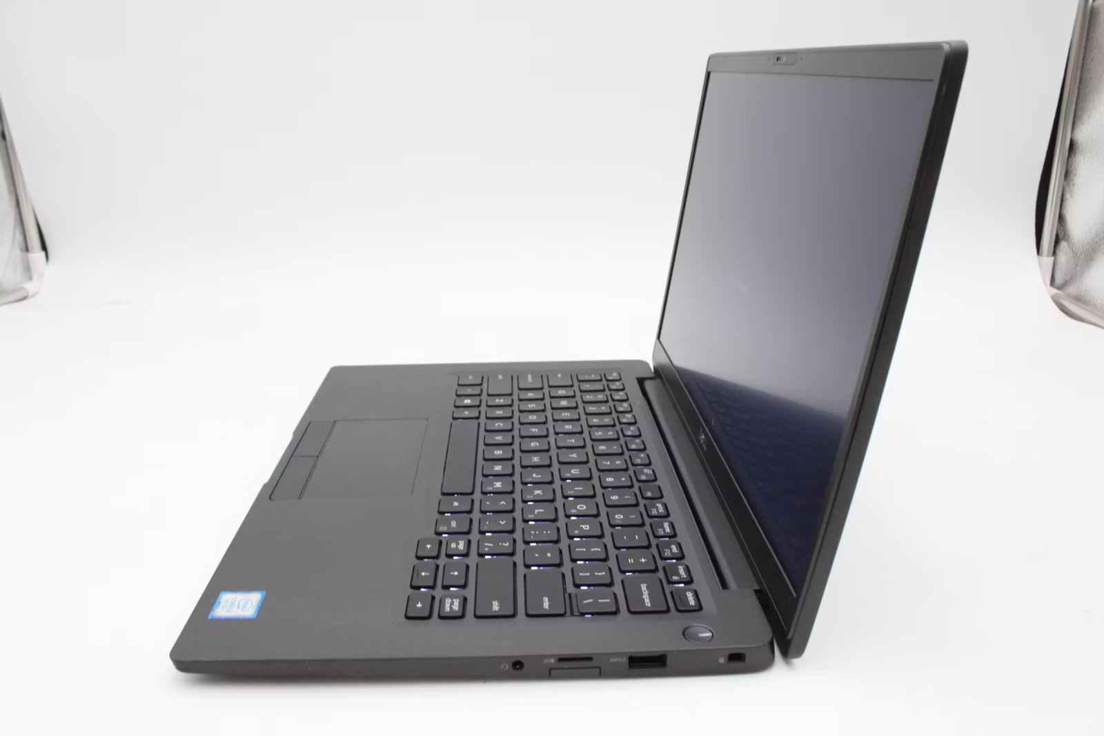 Dell Latitude 7400 Used 14″ i5-8365U, 256GB SSD, 16GB RAM