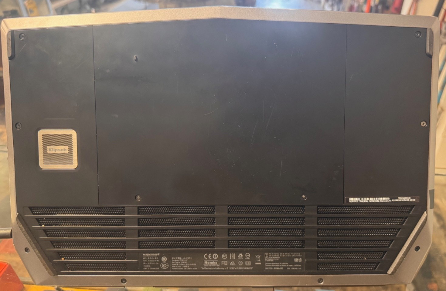 Alienware 17 R2 i7 P43F 930GB 16.0GB FOR PARTS OR REPAIR