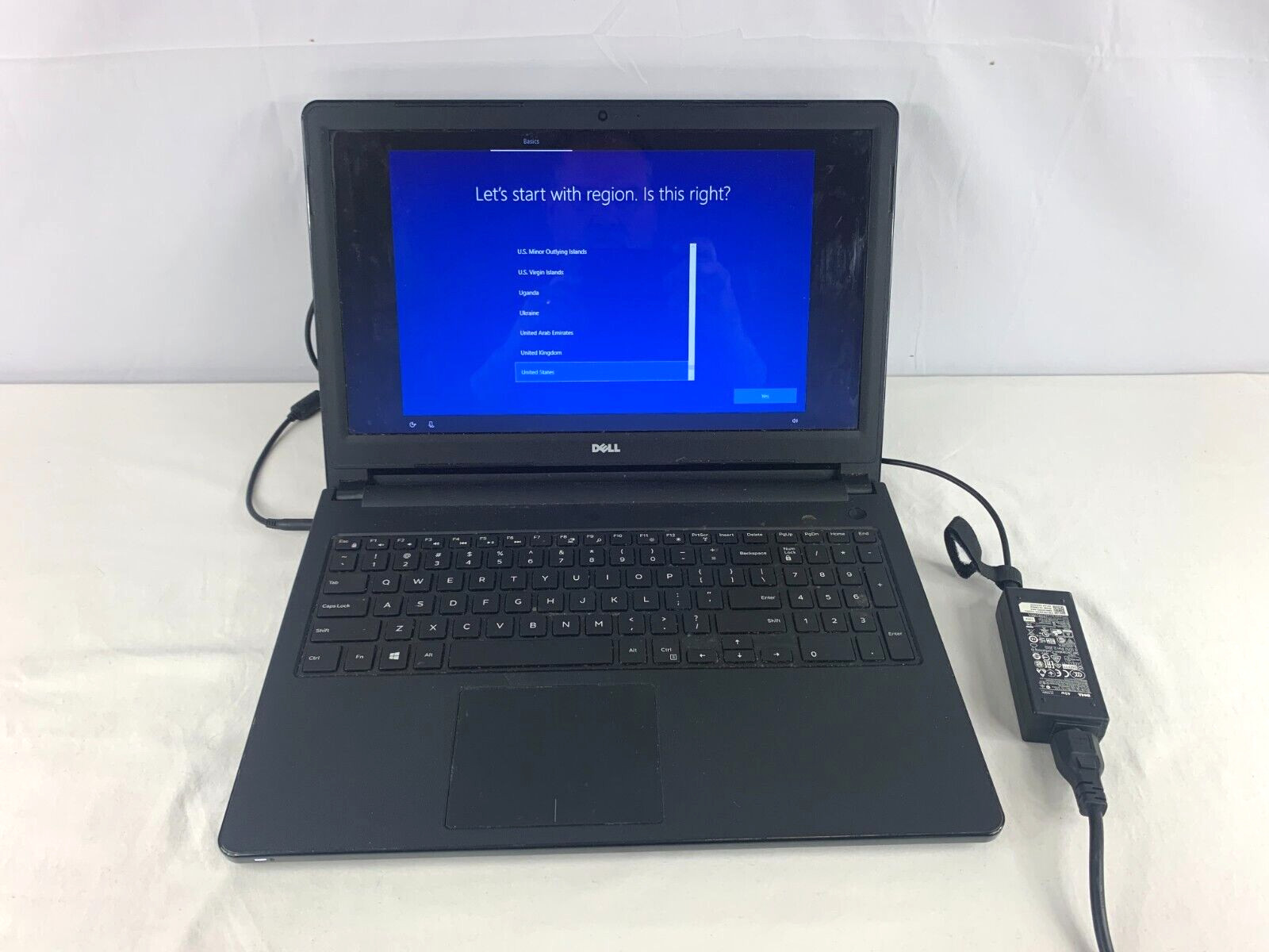 DELL INSPIRON 15-5551 Laptop w/ Intel Pentium N3540 2.16 GHZ 4GB 500GB Works!!