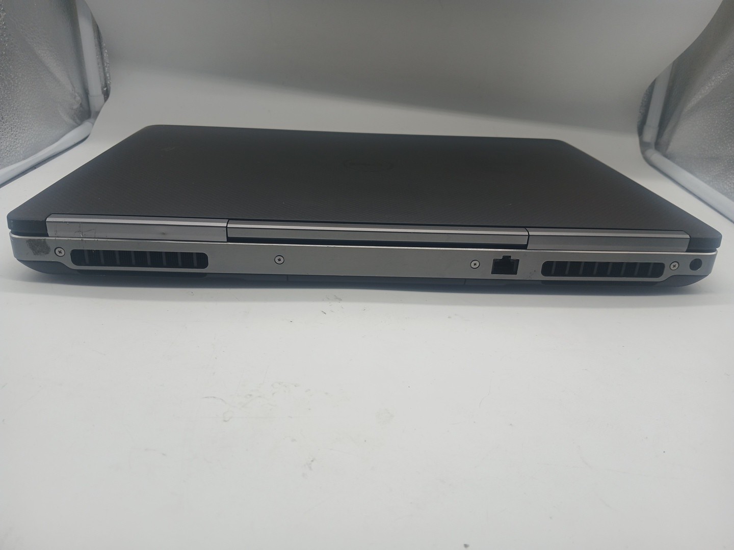 Dell Precision 7710 Intel Xeon E3-1535M 2.90GHz V5 32GB RAM 1TB NVMe Win 11Pro