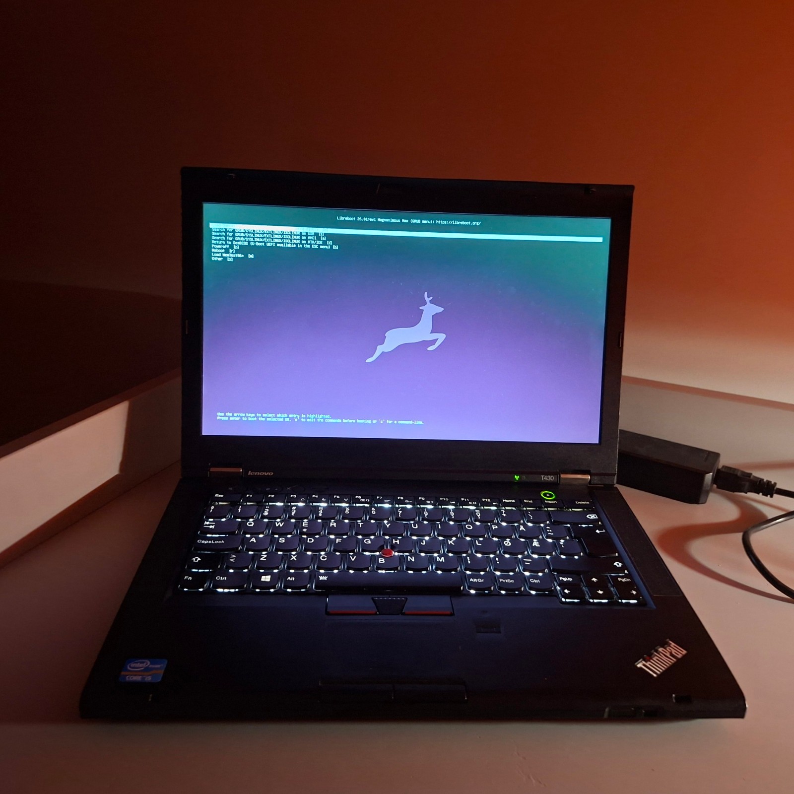 ThinkPad T430 i7 | Heads / Libreboot Qubes OS | 1600×900 | 16GB RAM | 240GB SSD