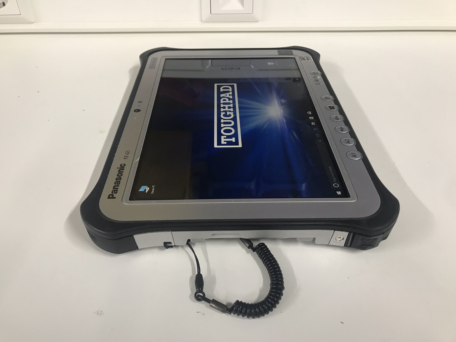 Panasonic Toughpad FZ-G1 MK3,Touch,i5-5300U,2,3GHz,4GB,128GB,LAN,4G,LTE,A-WARE