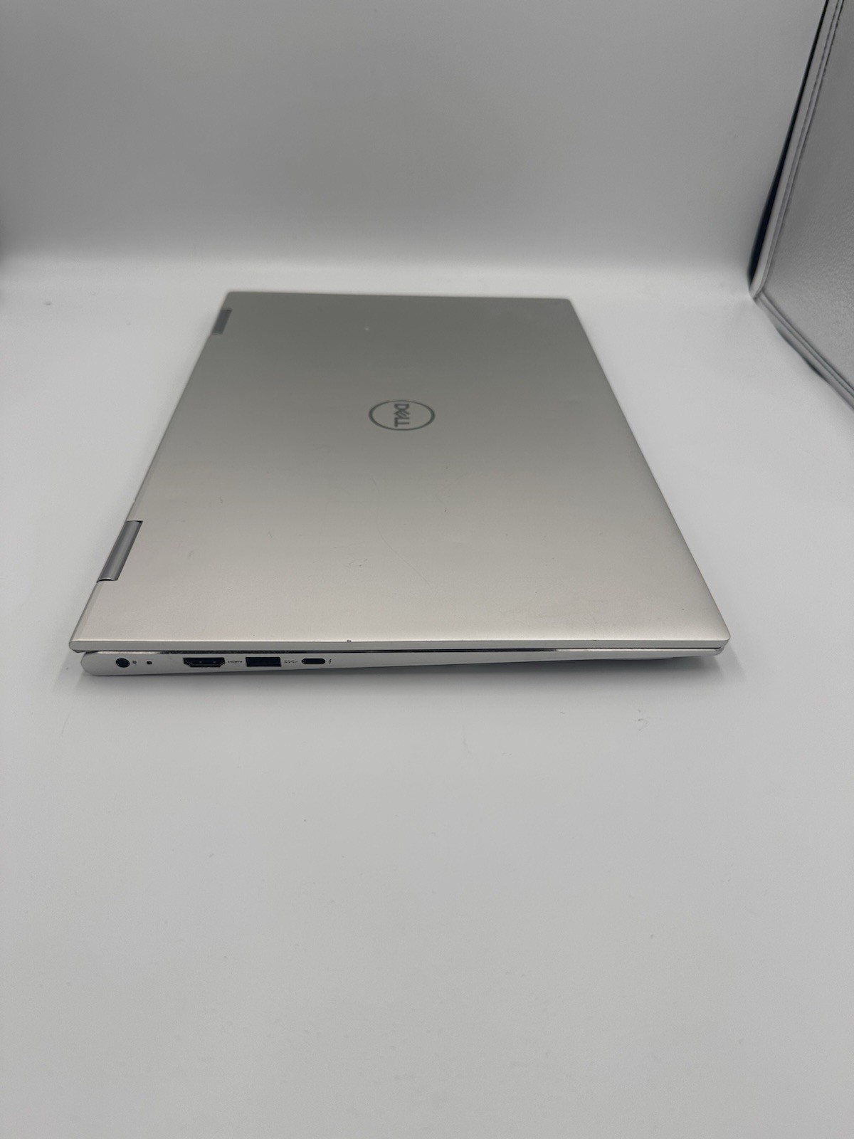 Dell Inspiron 7506 2-IN-1 15.6″ TOUCH i5-1135G7 12GB RAM 512GB SSD NVMe WIN11PRO