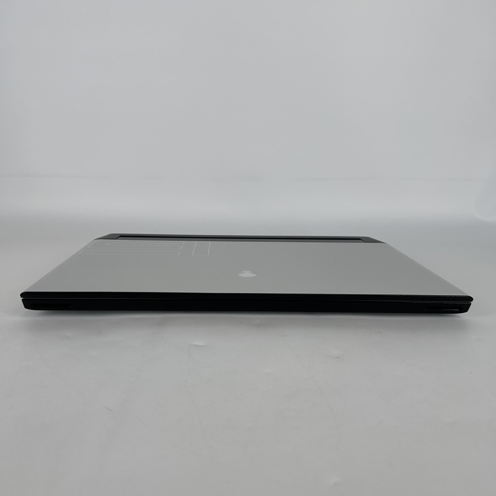 Dell Alienware m15 R3 4K i7-10750H 32GB 1TB/512GB RTX 2070 Super BAD CAMERA