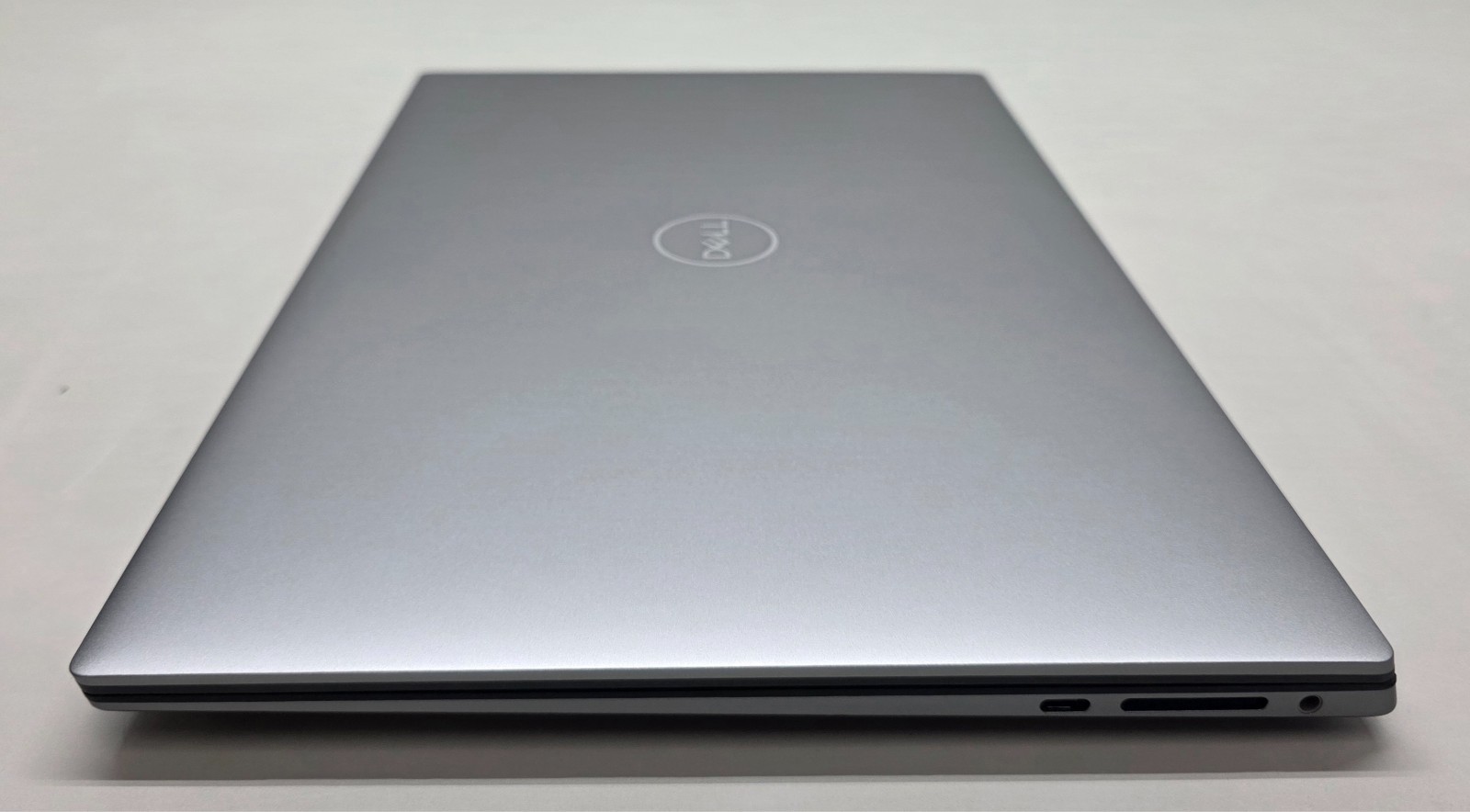 Dell Precision 5570 15.6″ 4K i7-12800H 2.40GHz 32GB RAM 512GB SSD RTX A2000 8GB