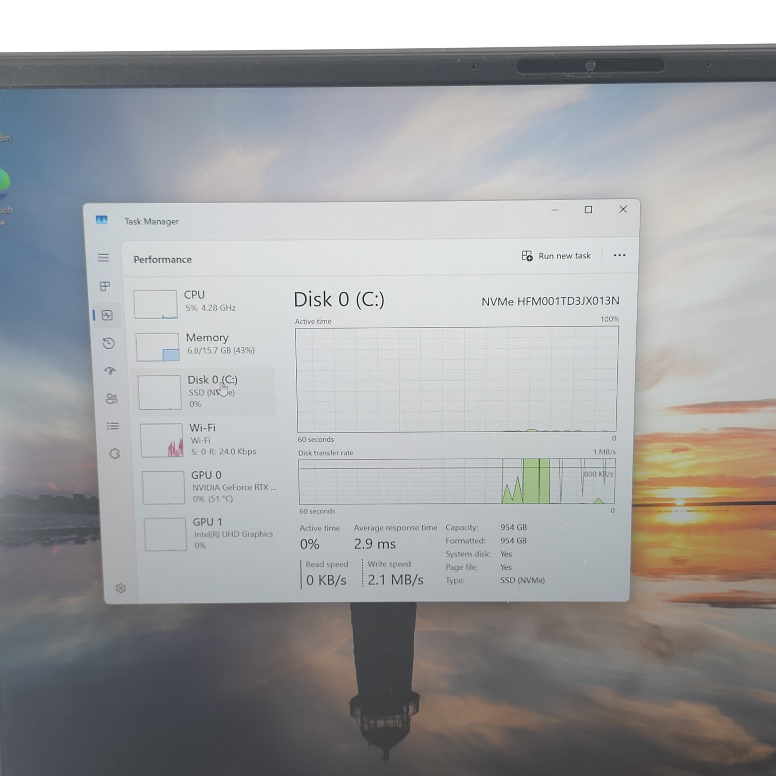 ASUS ROG Zephyrus M16 1TB SSD 2.5GHz Intel i9-11900H 16GB RTX 3060, SCREEN DAM.